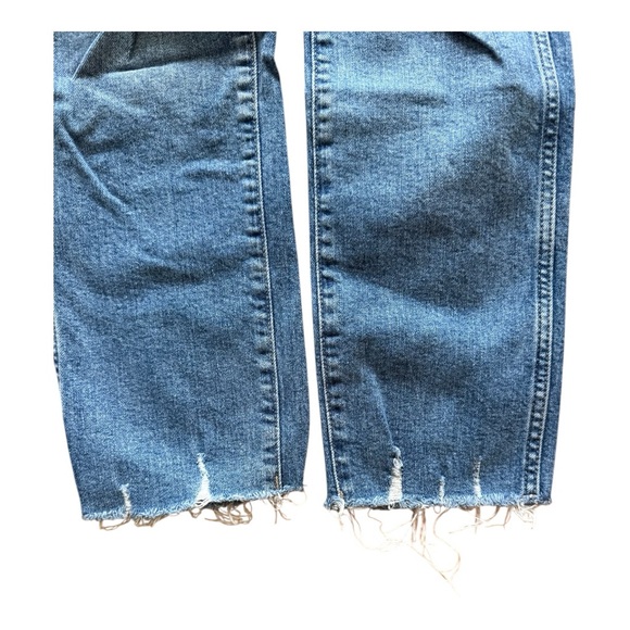 Gap Vintage Distressed High Rise Slim Jeans - Picture 3 of 8